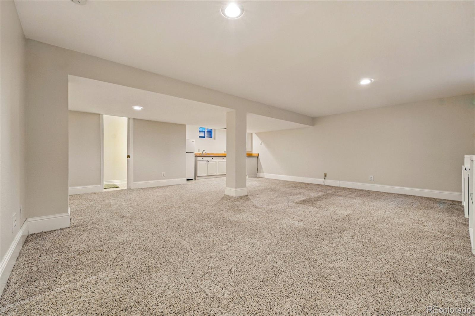 MLS Image #38 for 4074 s poplar way,denver, Colorado
