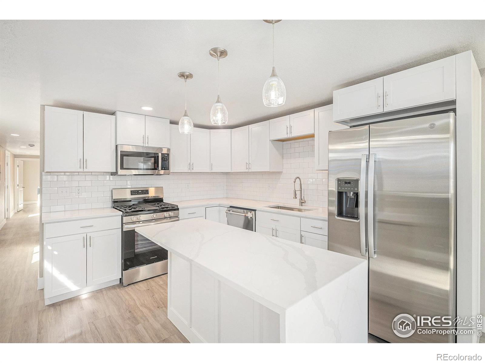 MLS Image #4 for 645  glen dale street,dacono, Colorado