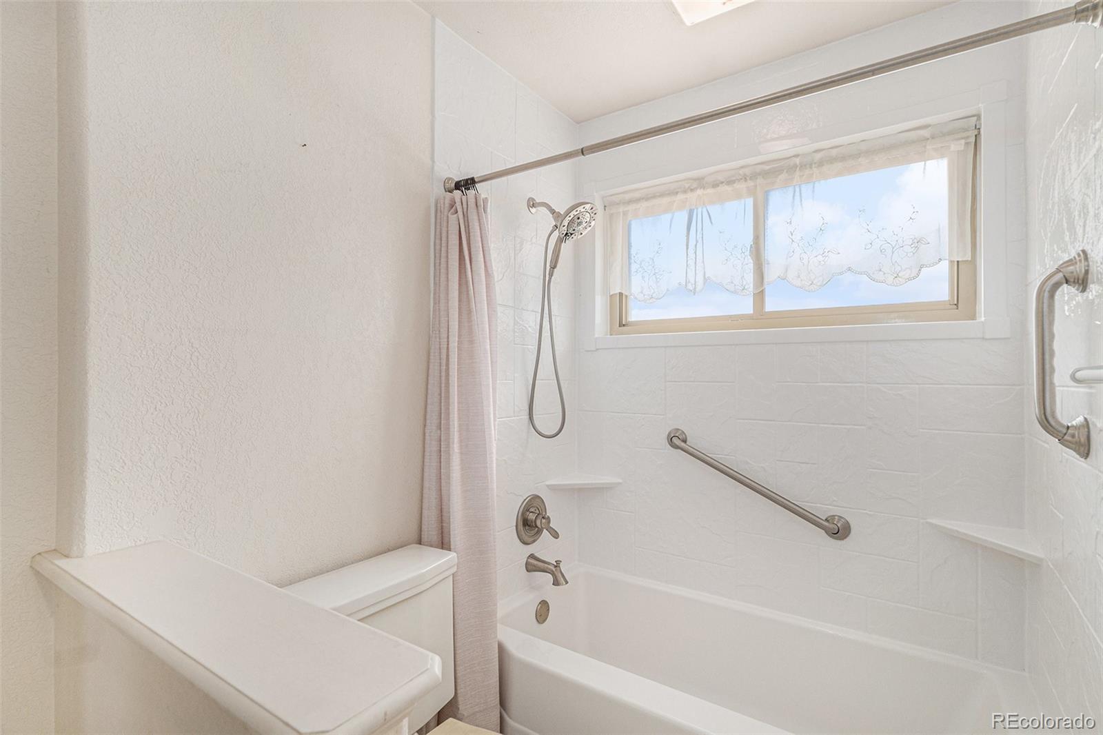MLS Image #13 for 4395 e arapahoe place,centennial, Colorado