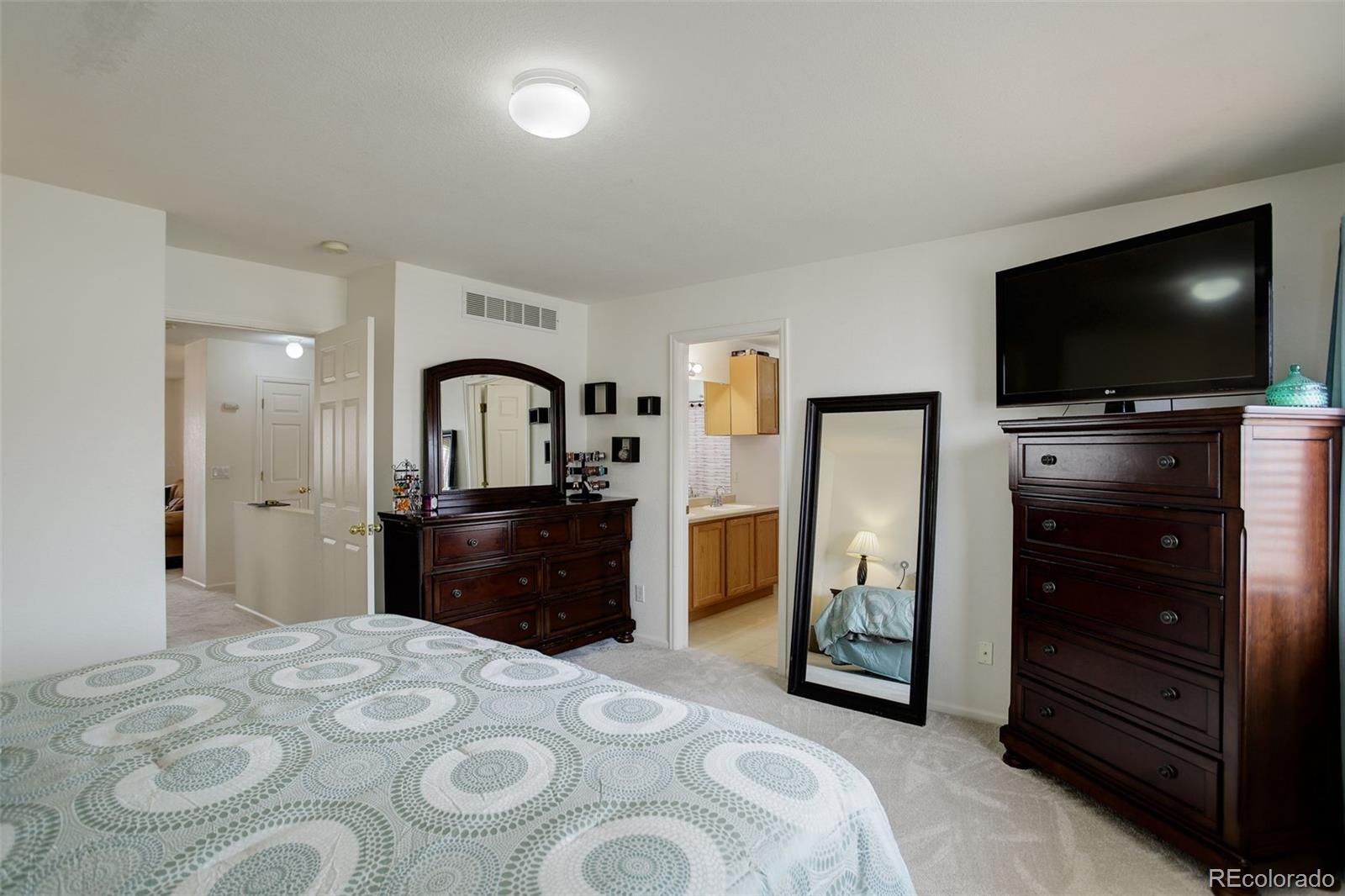 MLS Image #15 for 4673  perth street,denver, Colorado