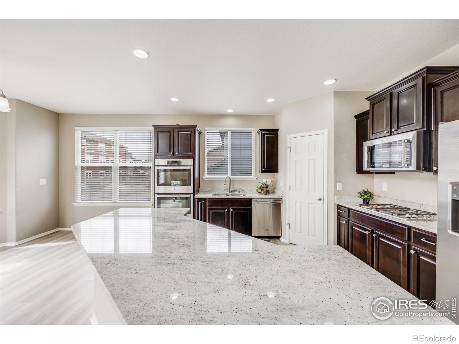 MLS Image #10 for 7588 e 122nd place,thornton, Colorado