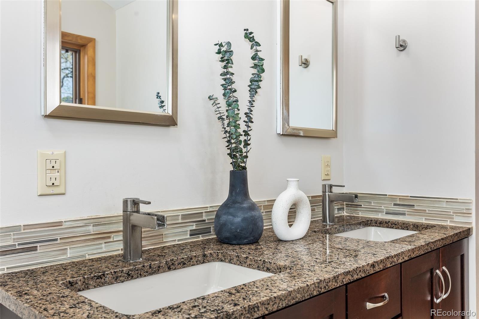 MLS Image #12 for 927  pontiac street,denver, Colorado