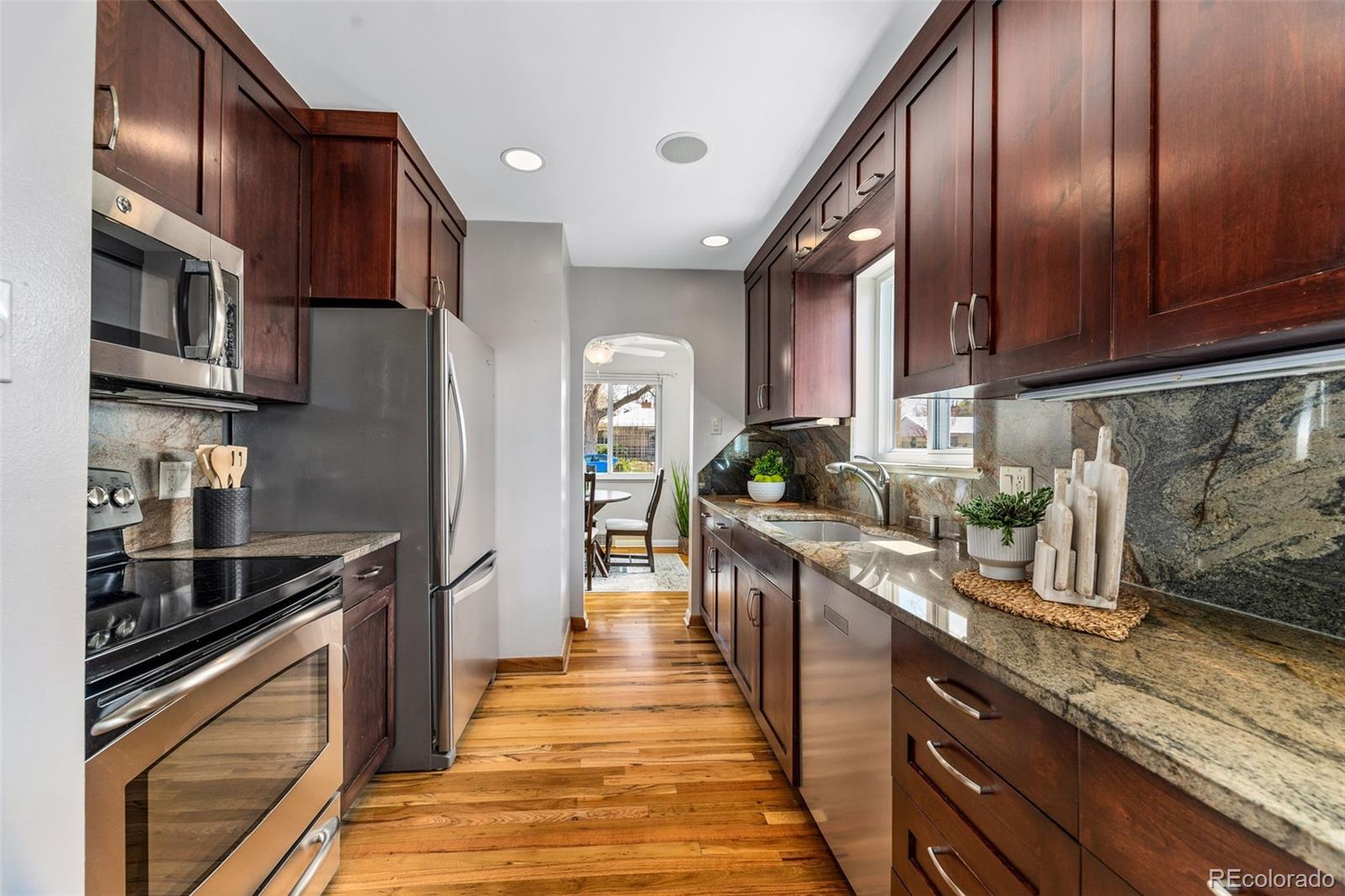 MLS Image #6 for 927  pontiac street,denver, Colorado