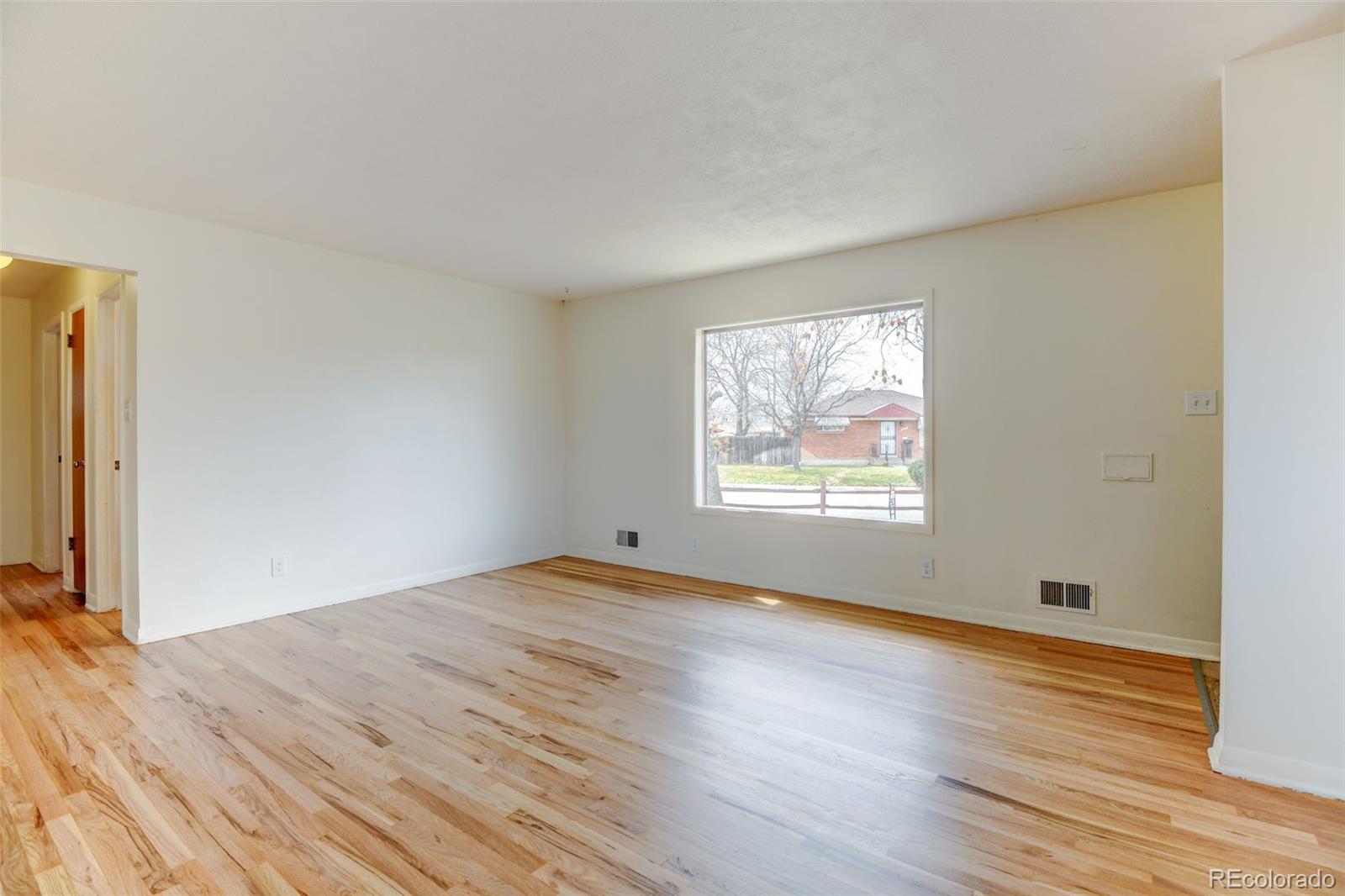 MLS Image #14 for 6970  avrum drive,denver, Colorado