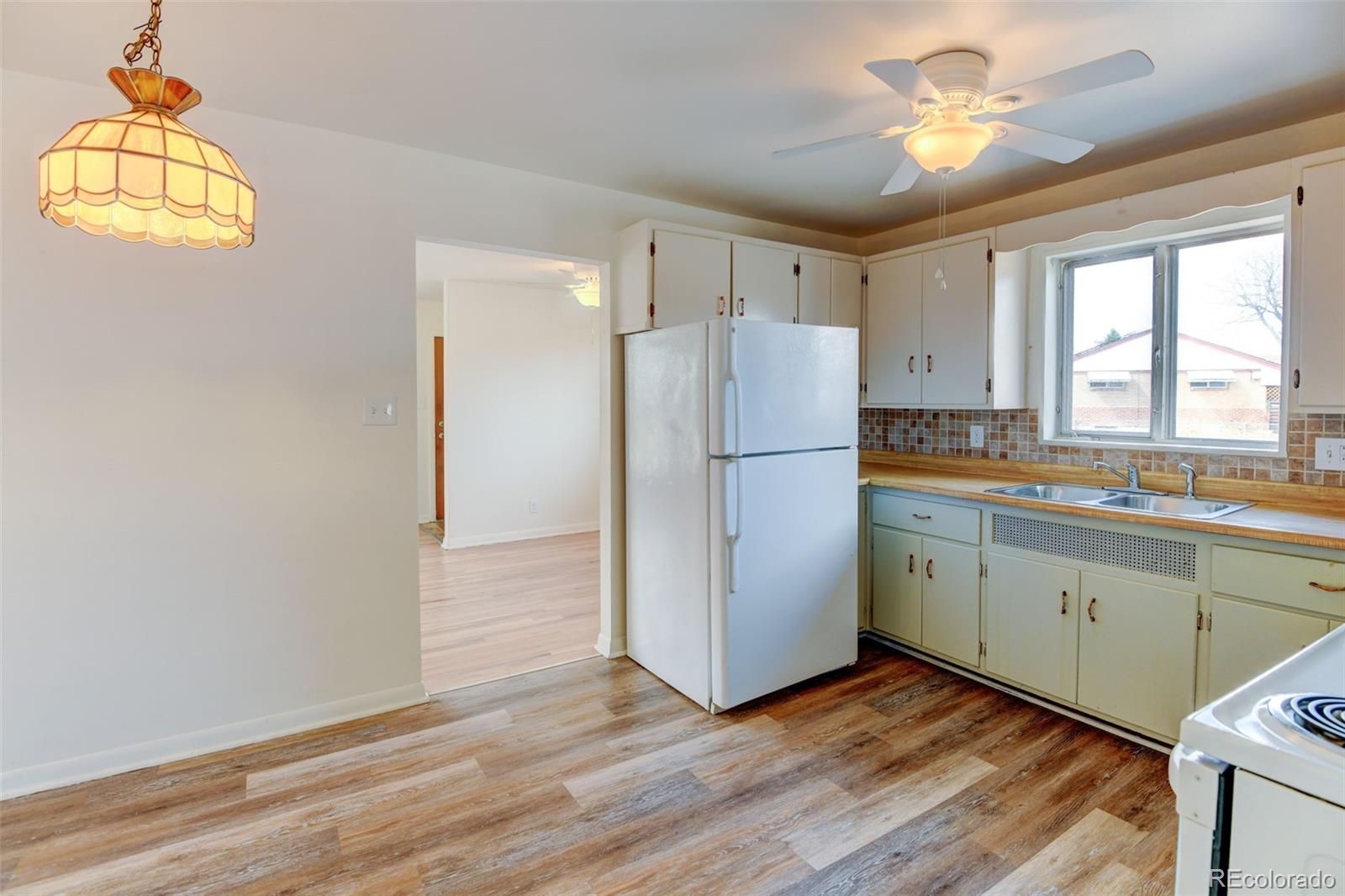MLS Image #17 for 6970  avrum drive,denver, Colorado
