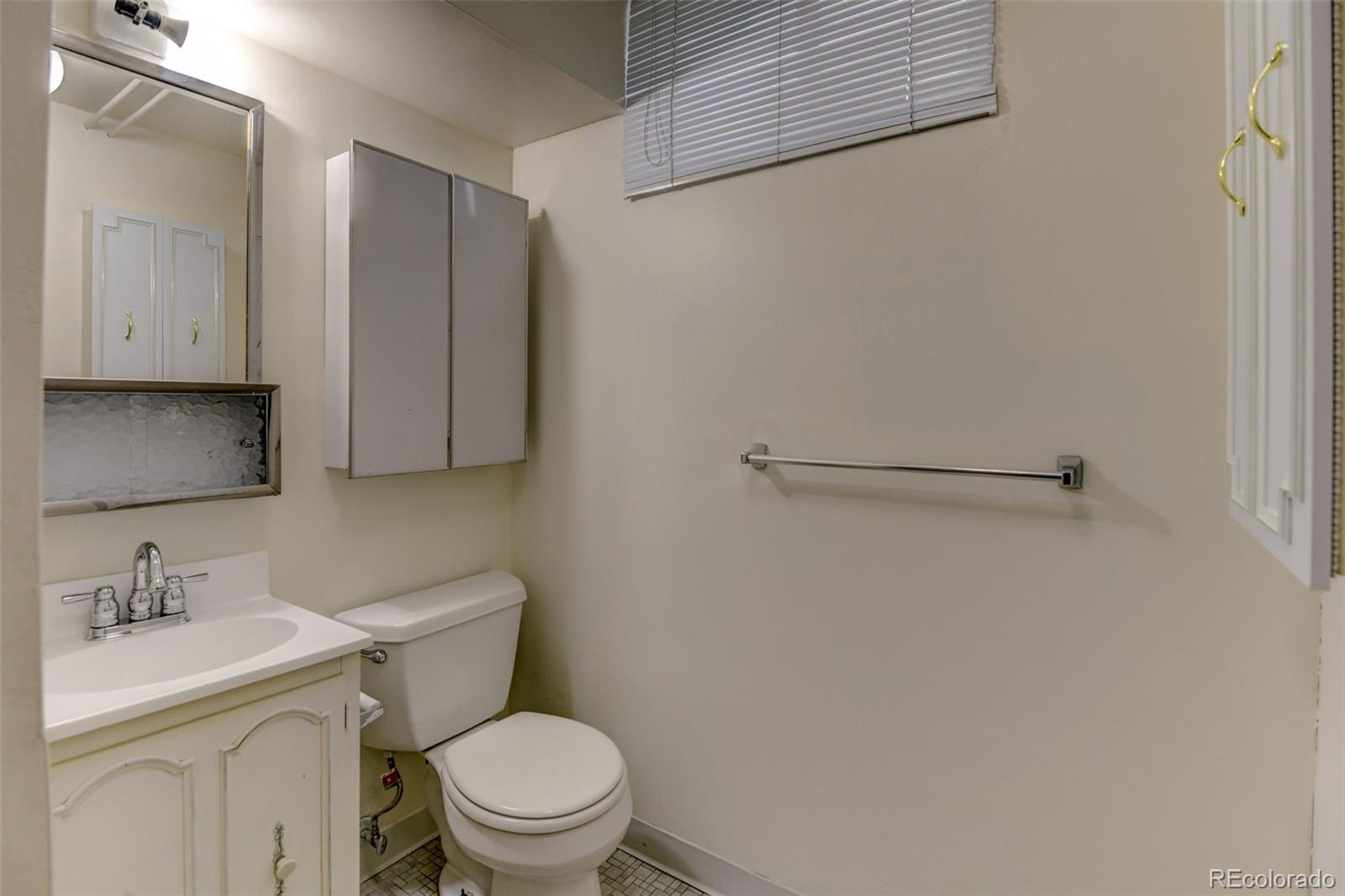 MLS Image #24 for 6970  avrum drive,denver, Colorado