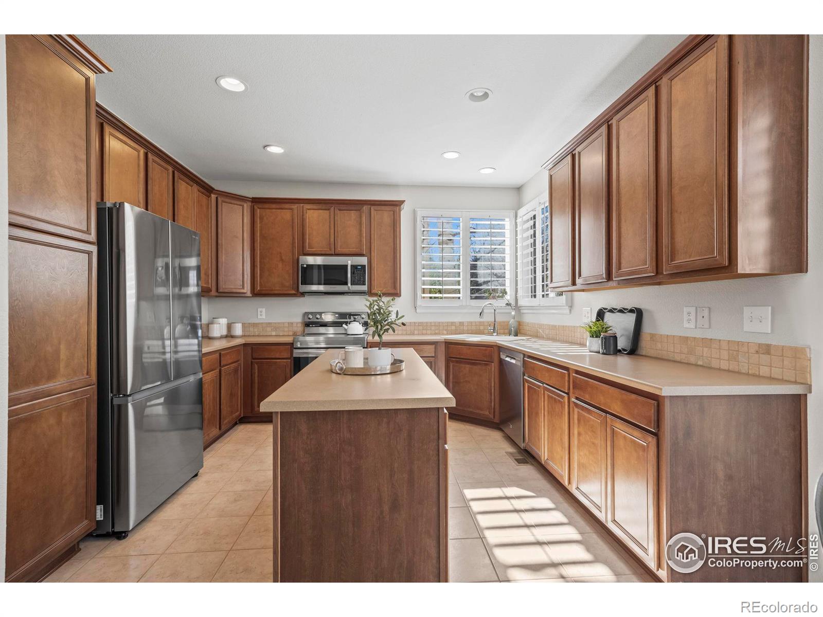 MLS Image #10 for 2336  dogwood circle,erie, Colorado