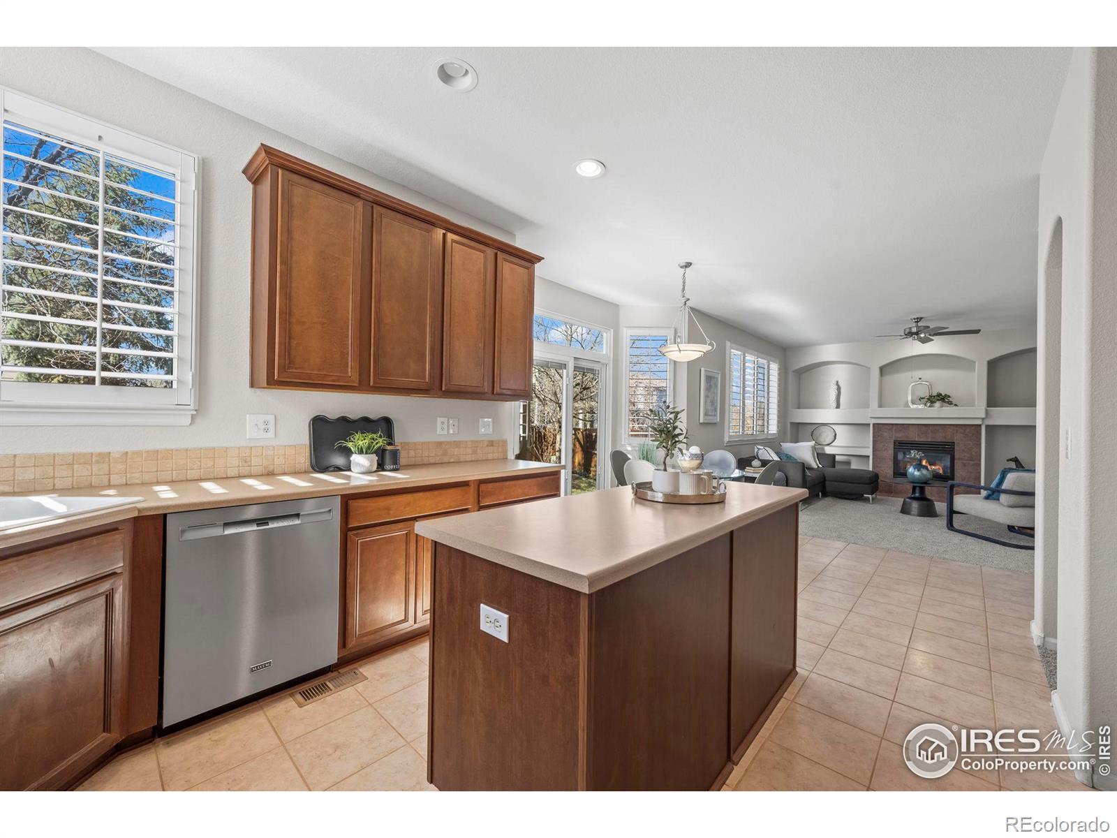 MLS Image #9 for 2336  dogwood circle,erie, Colorado