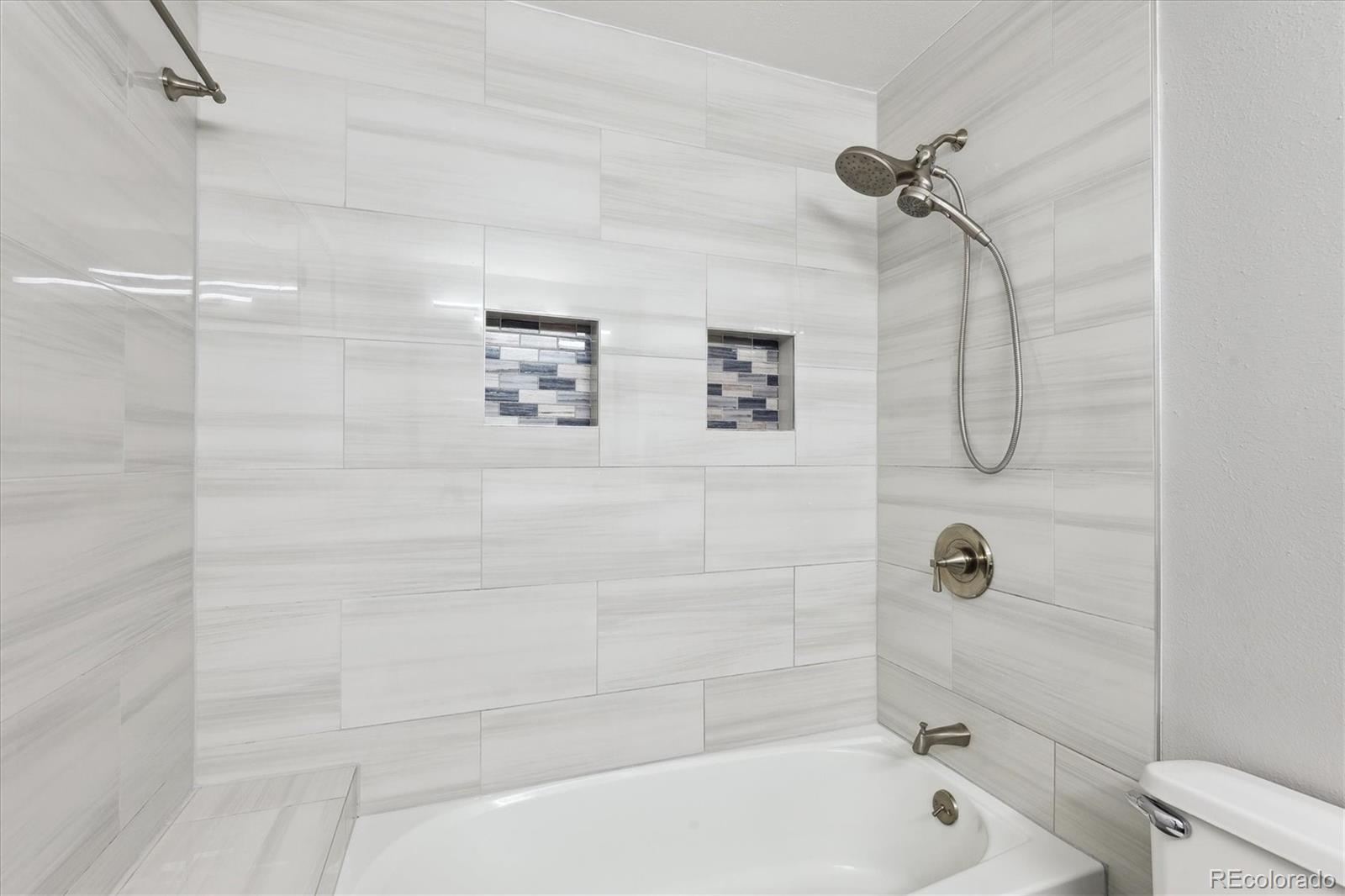 MLS Image #20 for 15155 e bails place,aurora, Colorado
