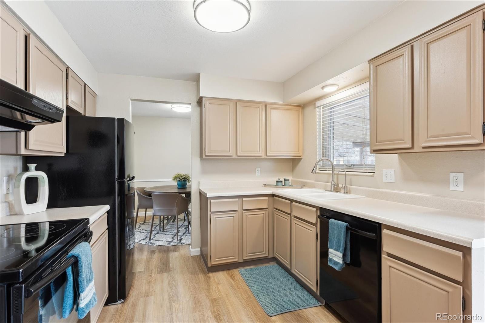 MLS Image #8 for 15155 e bails place,aurora, Colorado