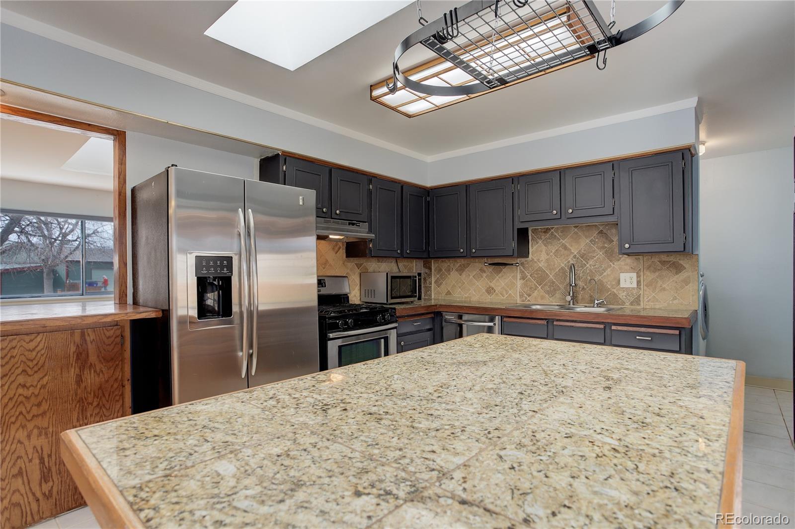 MLS Image #14 for 1056 s macon way,aurora, Colorado