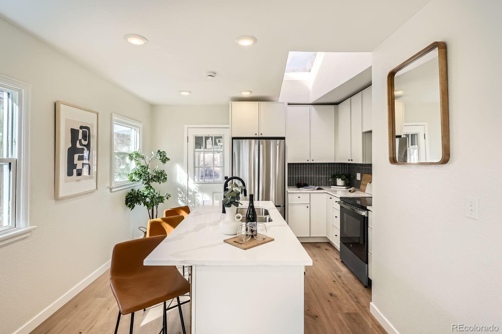 MLS Image #10 for 35 n vrain street,denver, Colorado