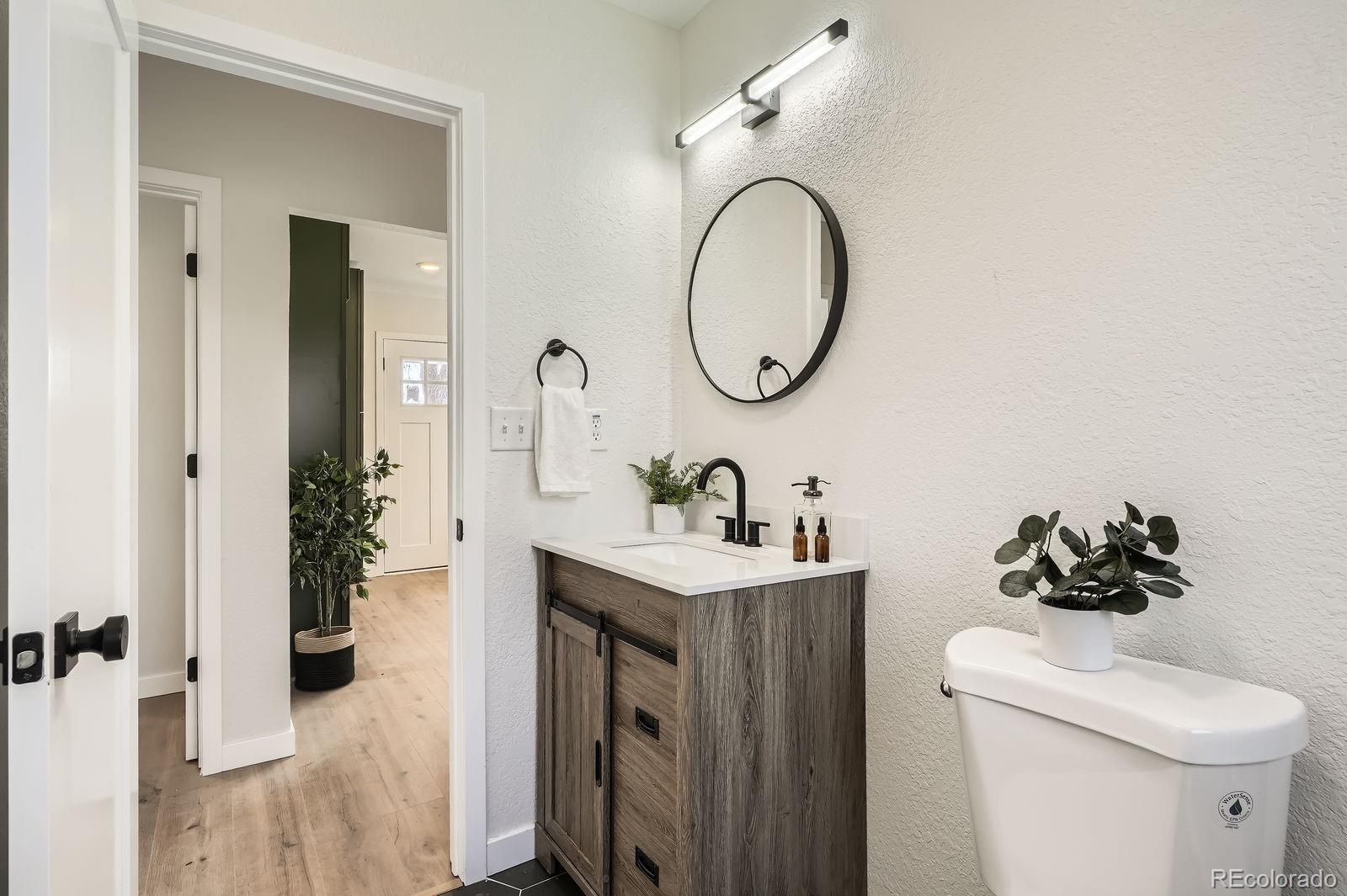 MLS Image #15 for 35 n vrain street,denver, Colorado
