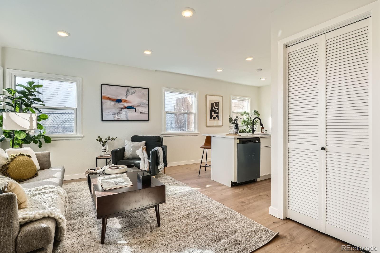 MLS Image #3 for 35 n vrain street,denver, Colorado