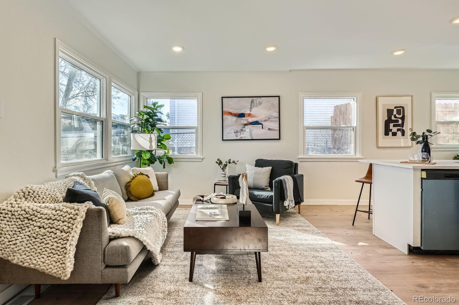 MLS Image #6 for 35 n vrain street,denver, Colorado