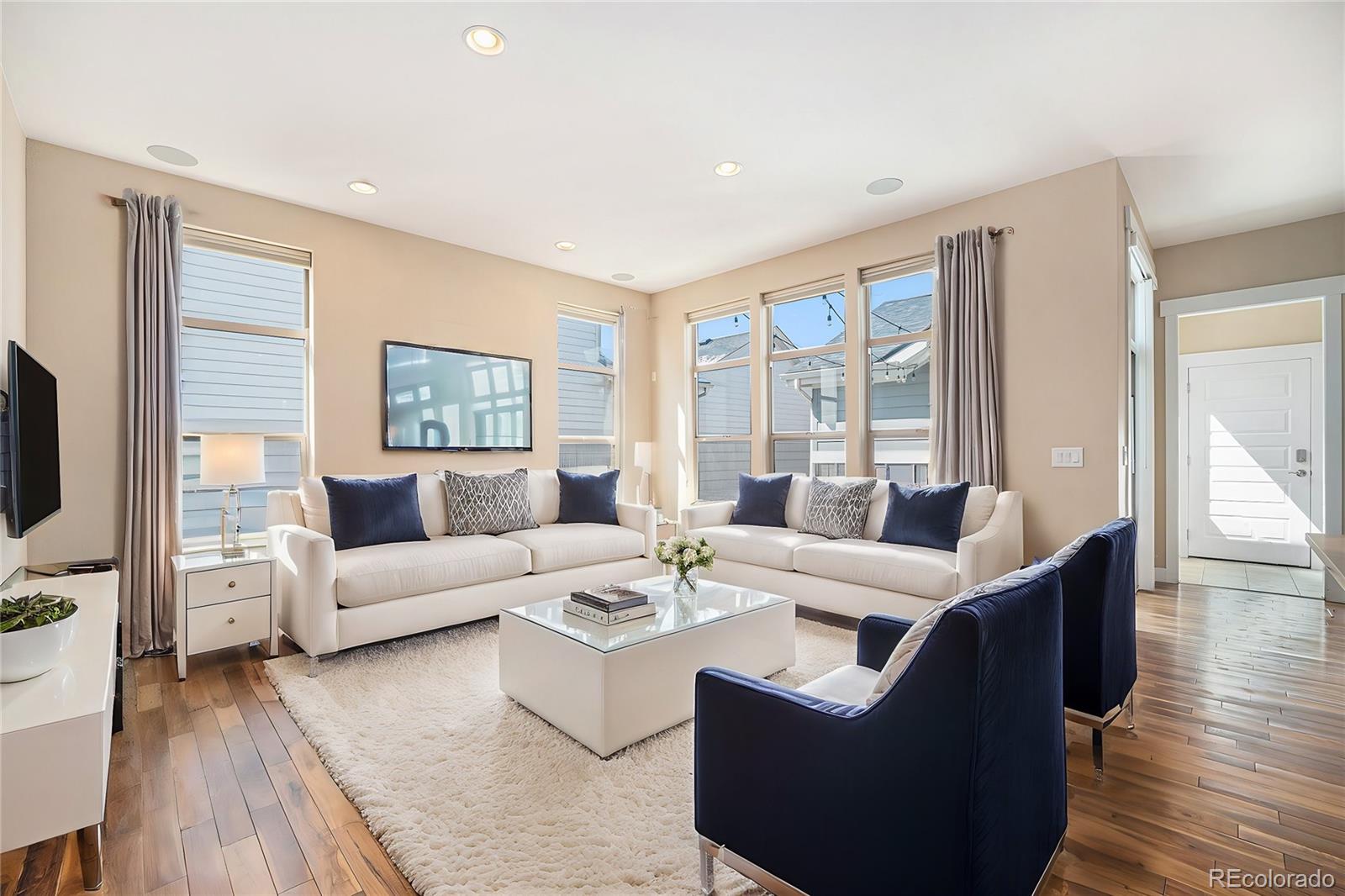 MLS Image #2 for 4941 n xenia street,denver, Colorado