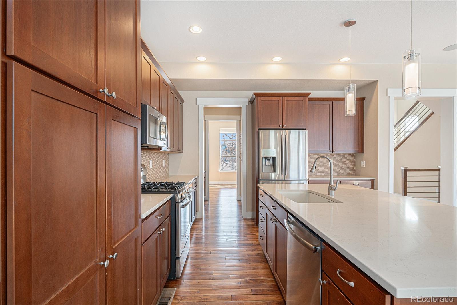 MLS Image #4 for 4941 n xenia street,denver, Colorado