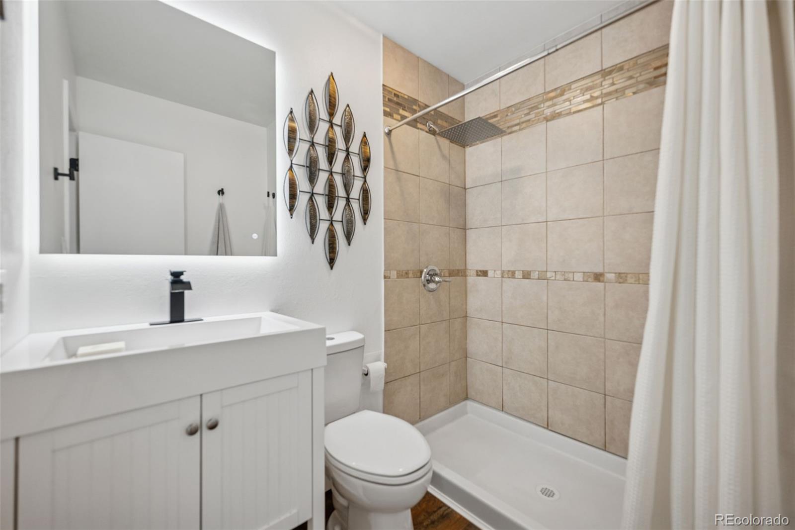 MLS Image #14 for 1025 n 19th street,colorado springs, Colorado