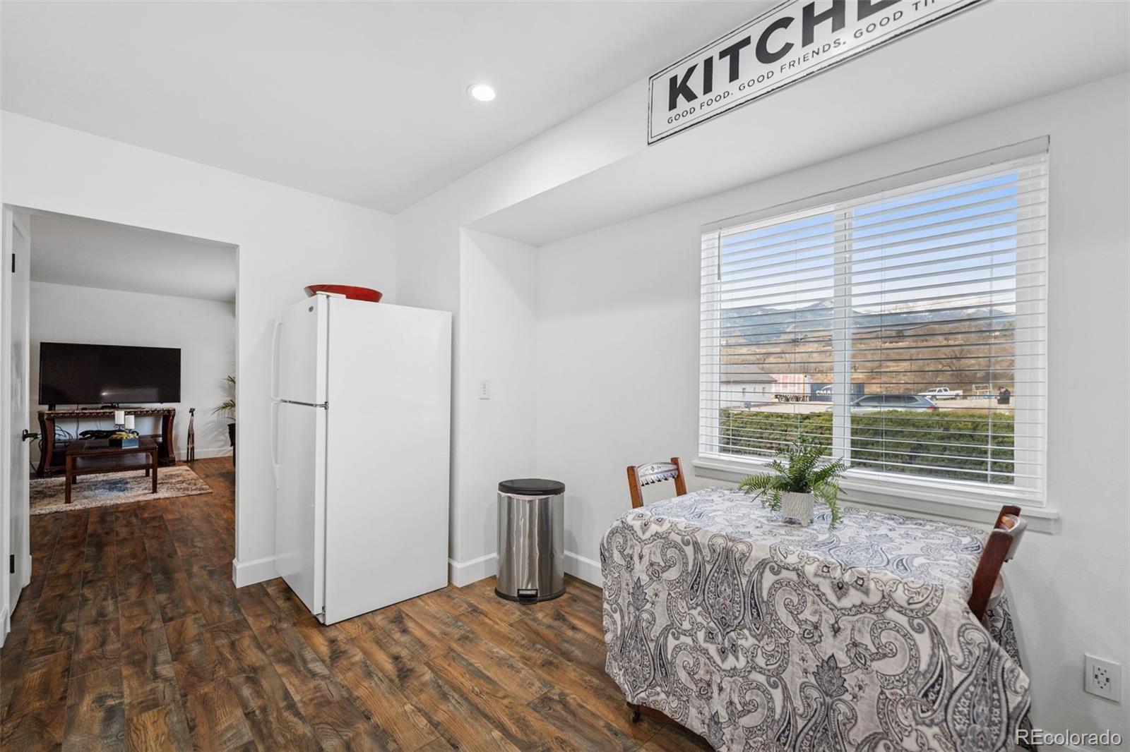 MLS Image #5 for 1025 n 19th street,colorado springs, Colorado