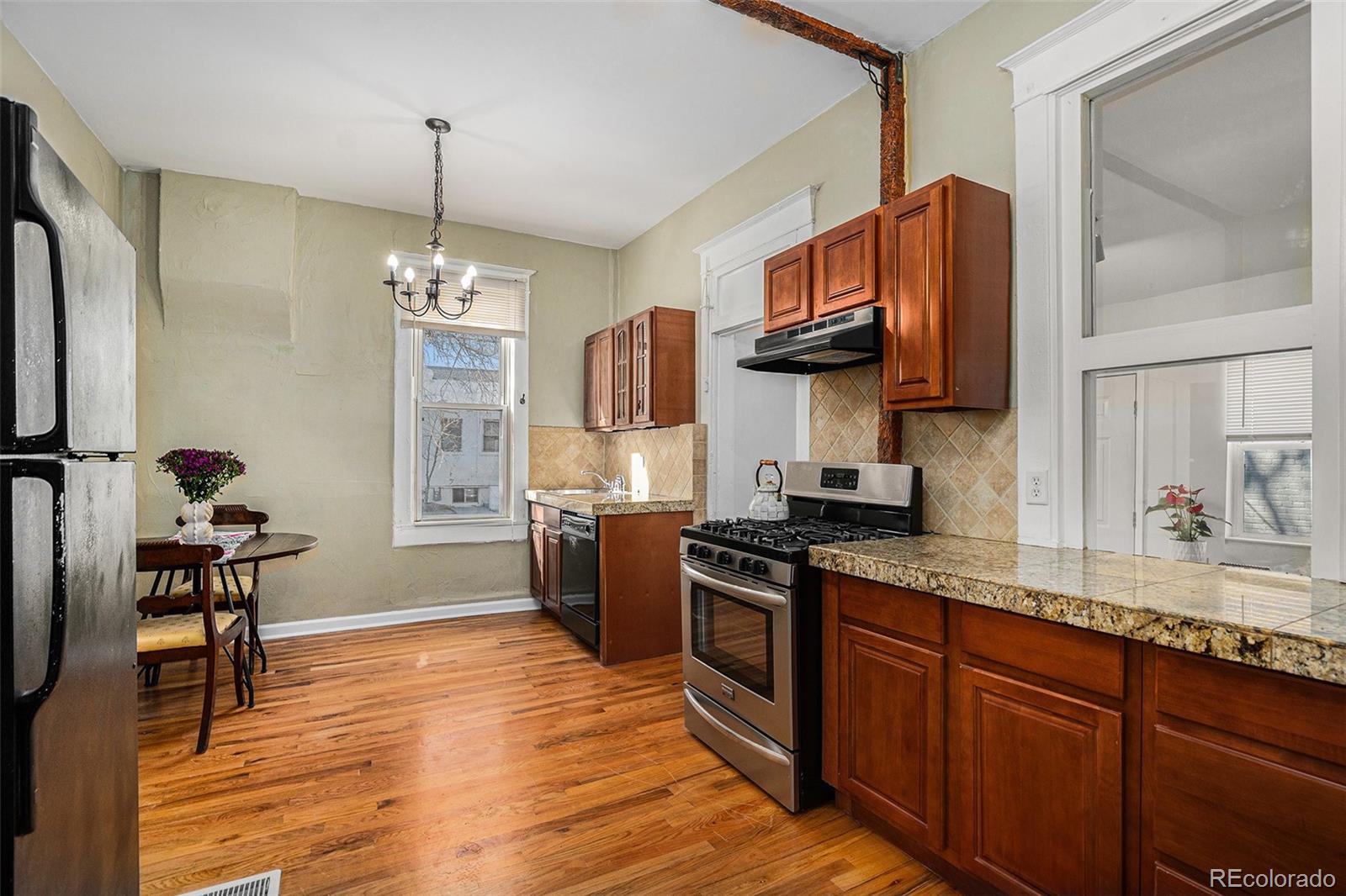 MLS Image #12 for 301  fox street,denver, Colorado