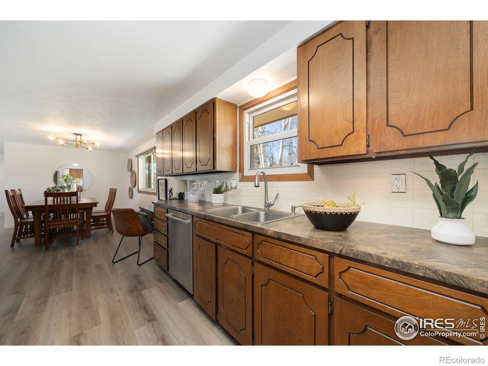 MLS Image #4 for 563 w 48th street,loveland, Colorado