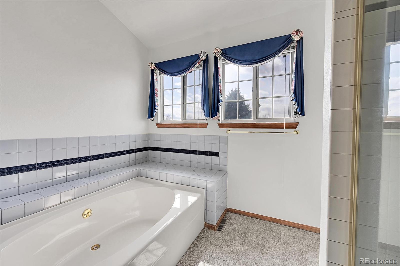 MLS Image #25 for 18736 e powers place,aurora, Colorado