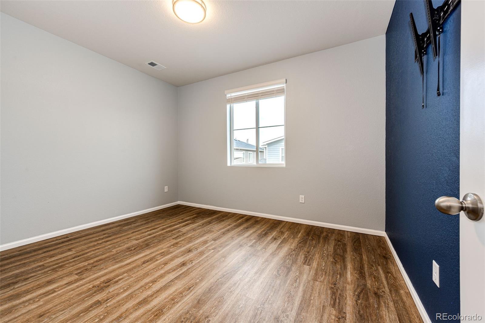 MLS Image #17 for 24263 e 41st avenue,aurora, Colorado