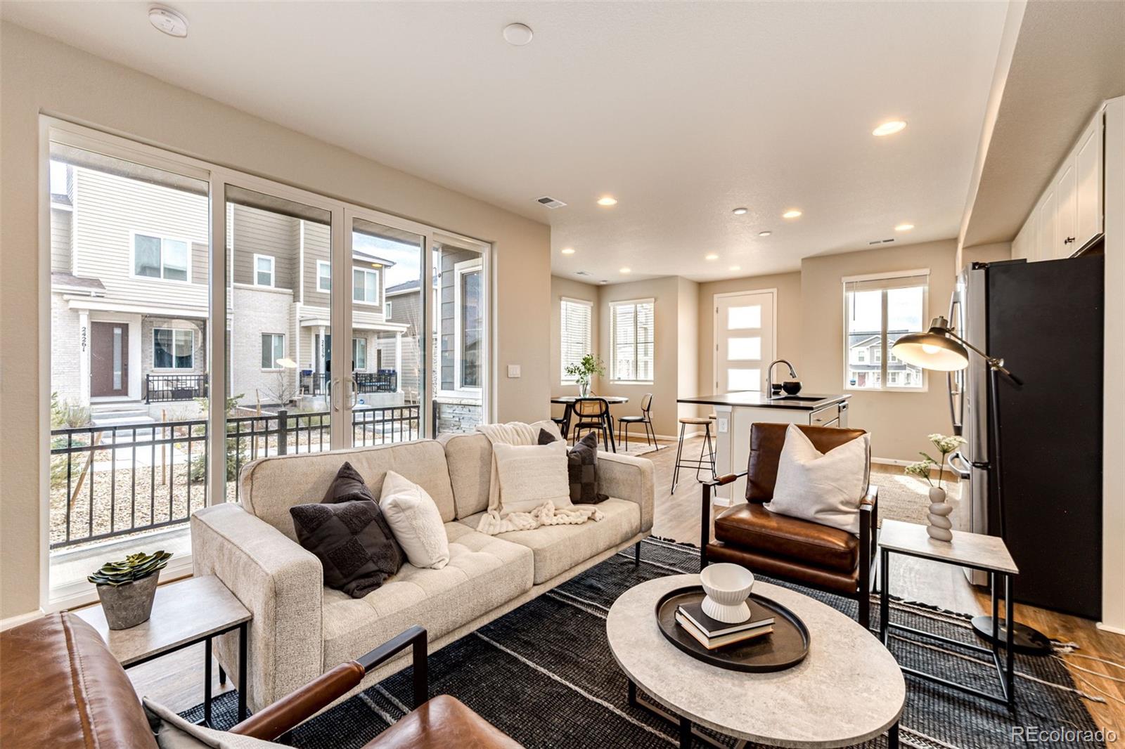 MLS Image #8 for 24263 e 41st avenue,aurora, Colorado