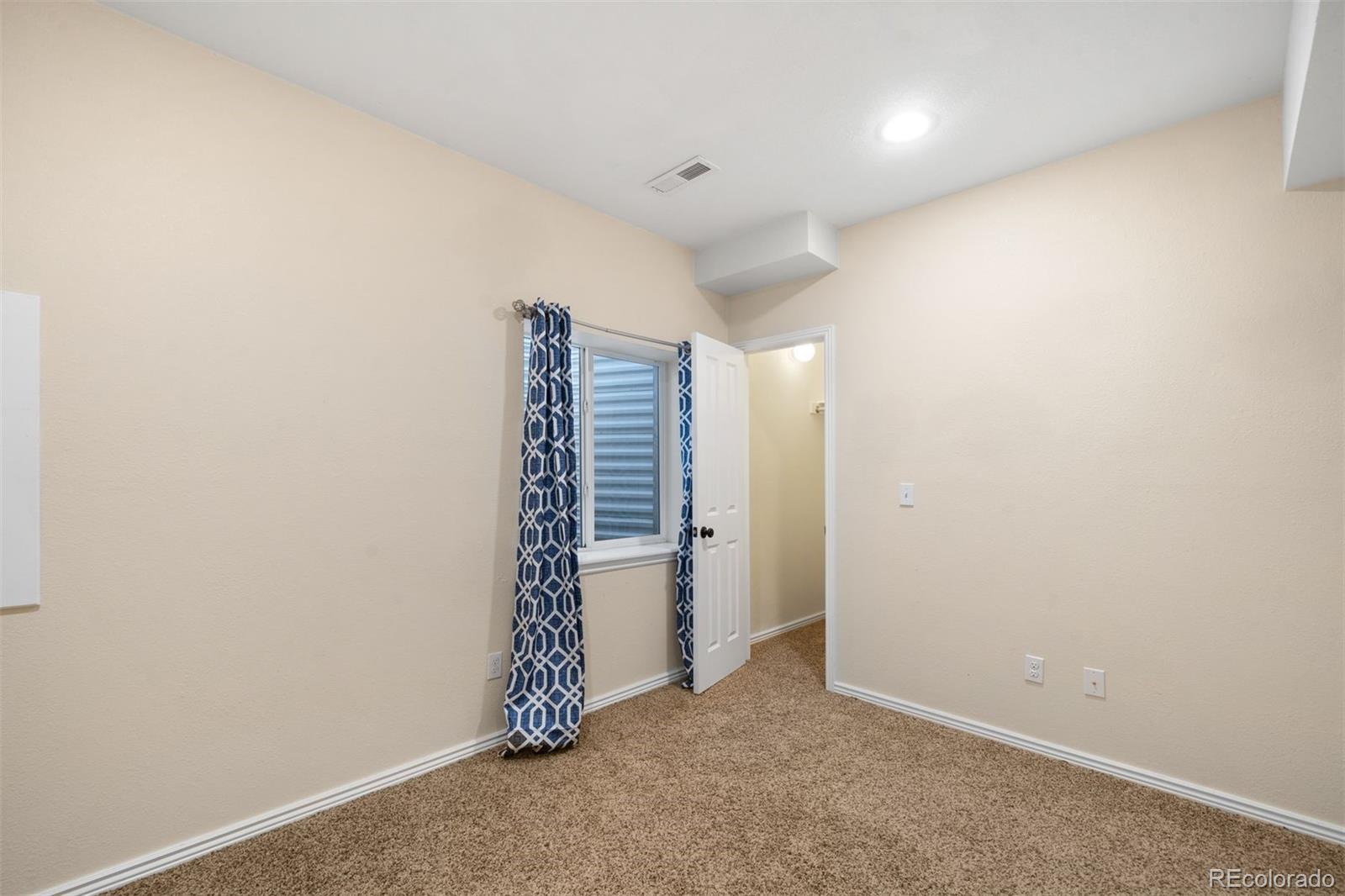 MLS Image #37 for 3465  beeler court,denver, Colorado