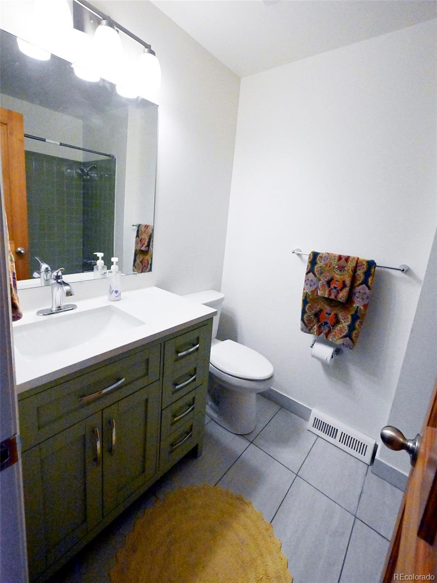 MLS Image #9 for 5973 s krameria street,centennial, Colorado