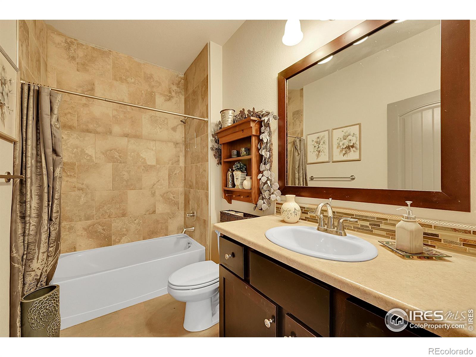 MLS Image #13 for 40775  jade drive,ault, Colorado