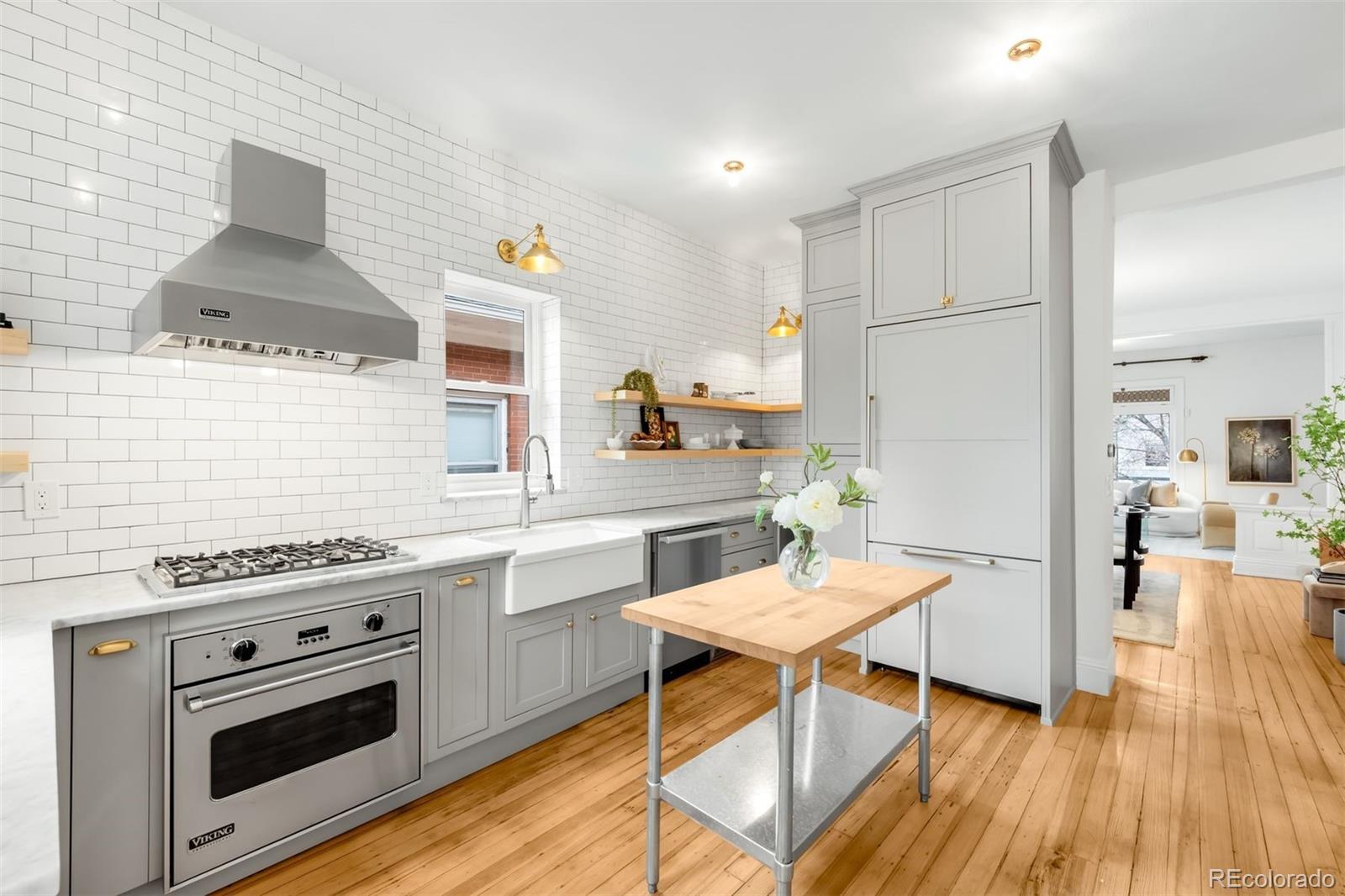 MLS Image #18 for 562 n pennsylvania street,denver, Colorado