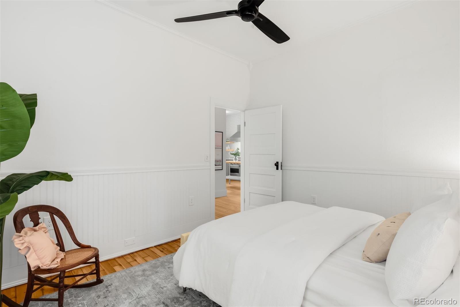 MLS Image #21 for 562 n pennsylvania street,denver, Colorado