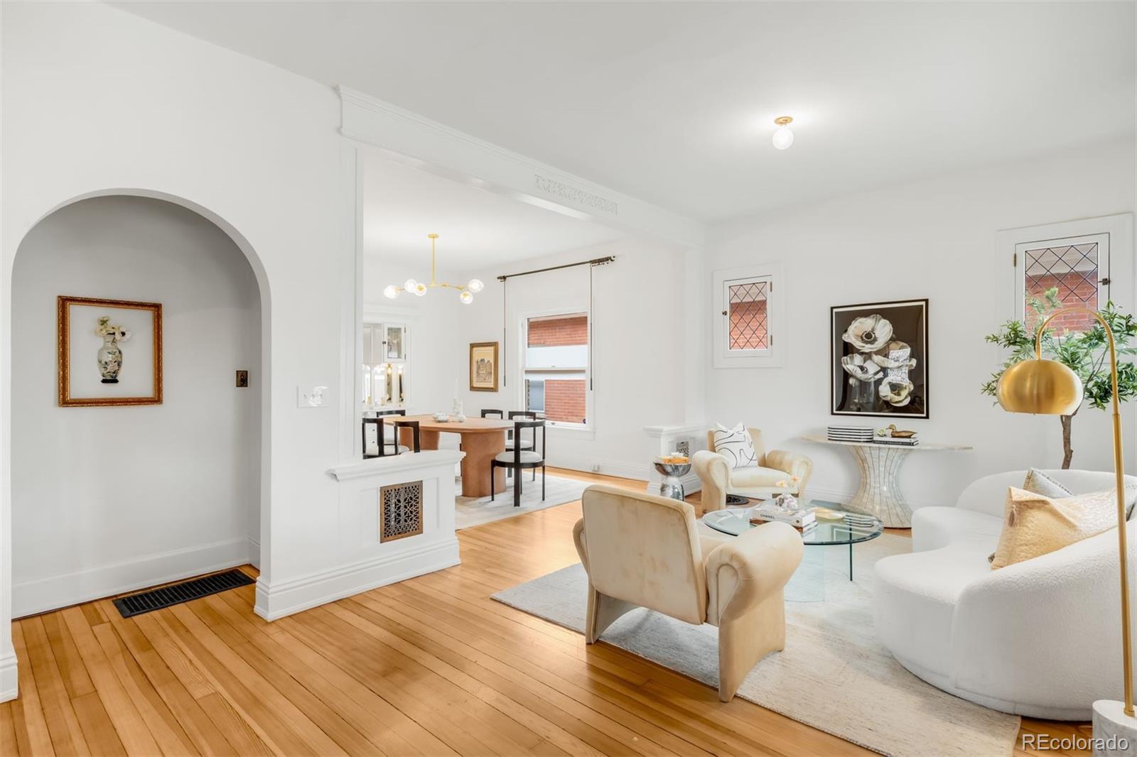 MLS Image #5 for 562 n pennsylvania street,denver, Colorado