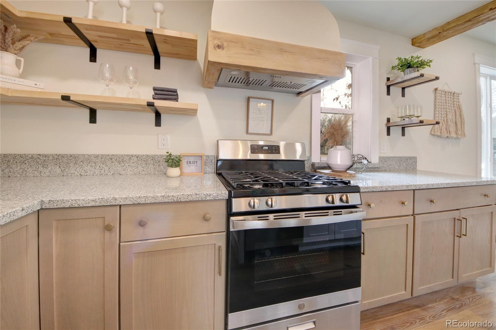 MLS Image #7 for 1902 w cucharras street,colorado springs, Colorado