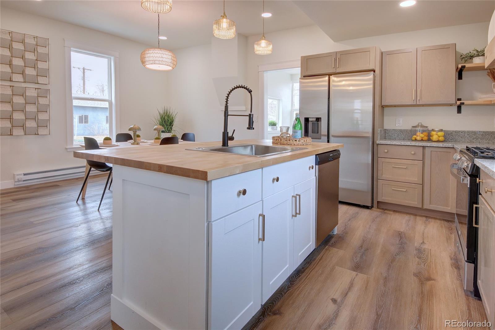 MLS Image #8 for 1902 w cucharras street,colorado springs, Colorado