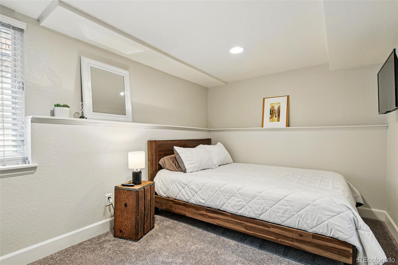 MLS Image #38 for 2716 n columbine street,denver, Colorado