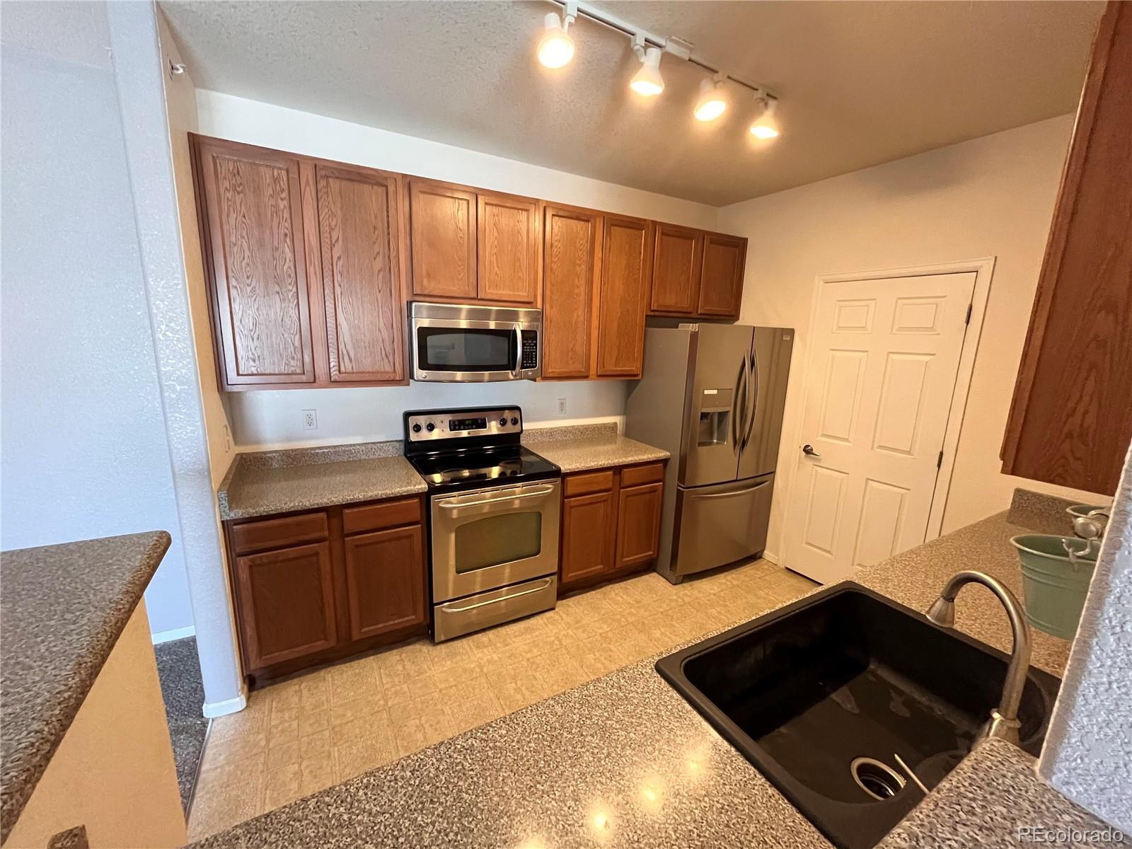 MLS Image #21 for 15700 e jamison drive,englewood, Colorado
