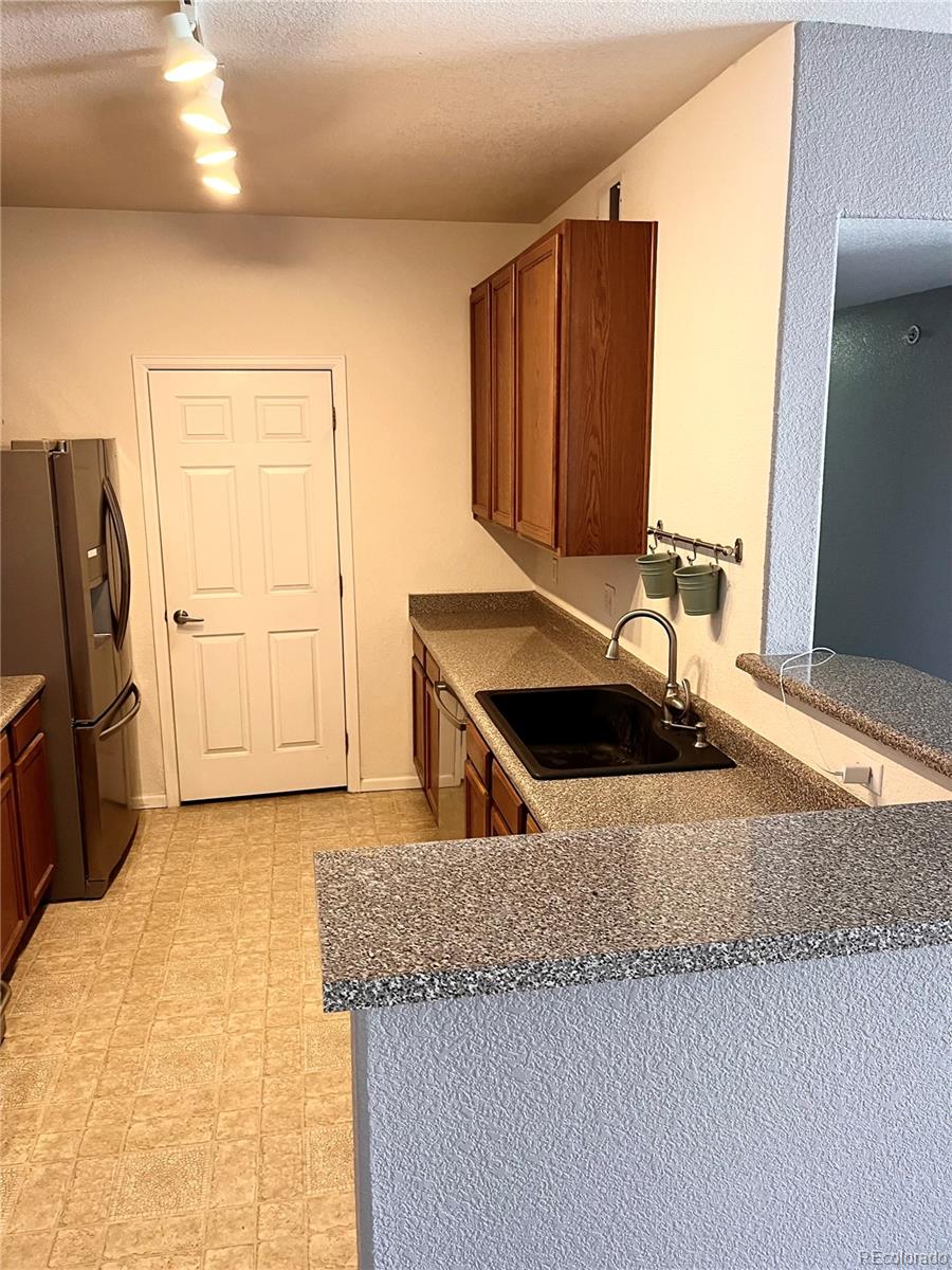 MLS Image #34 for 15700 e jamison drive,englewood, Colorado