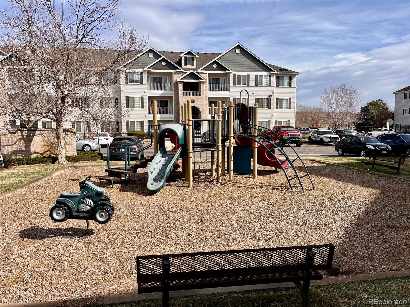 MLS Image #38 for 15700 e jamison drive,englewood, Colorado