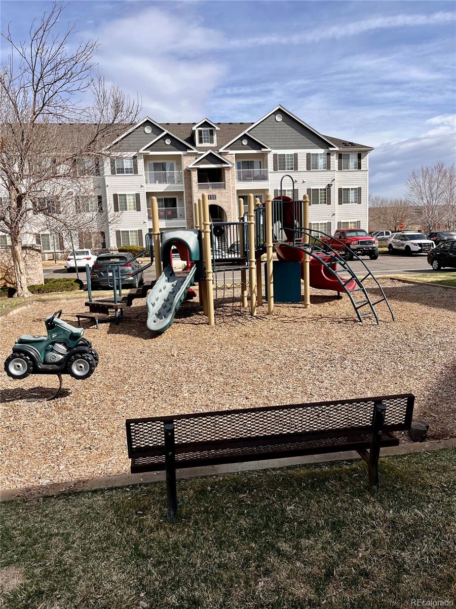 MLS Image #39 for 15700 e jamison drive,englewood, Colorado