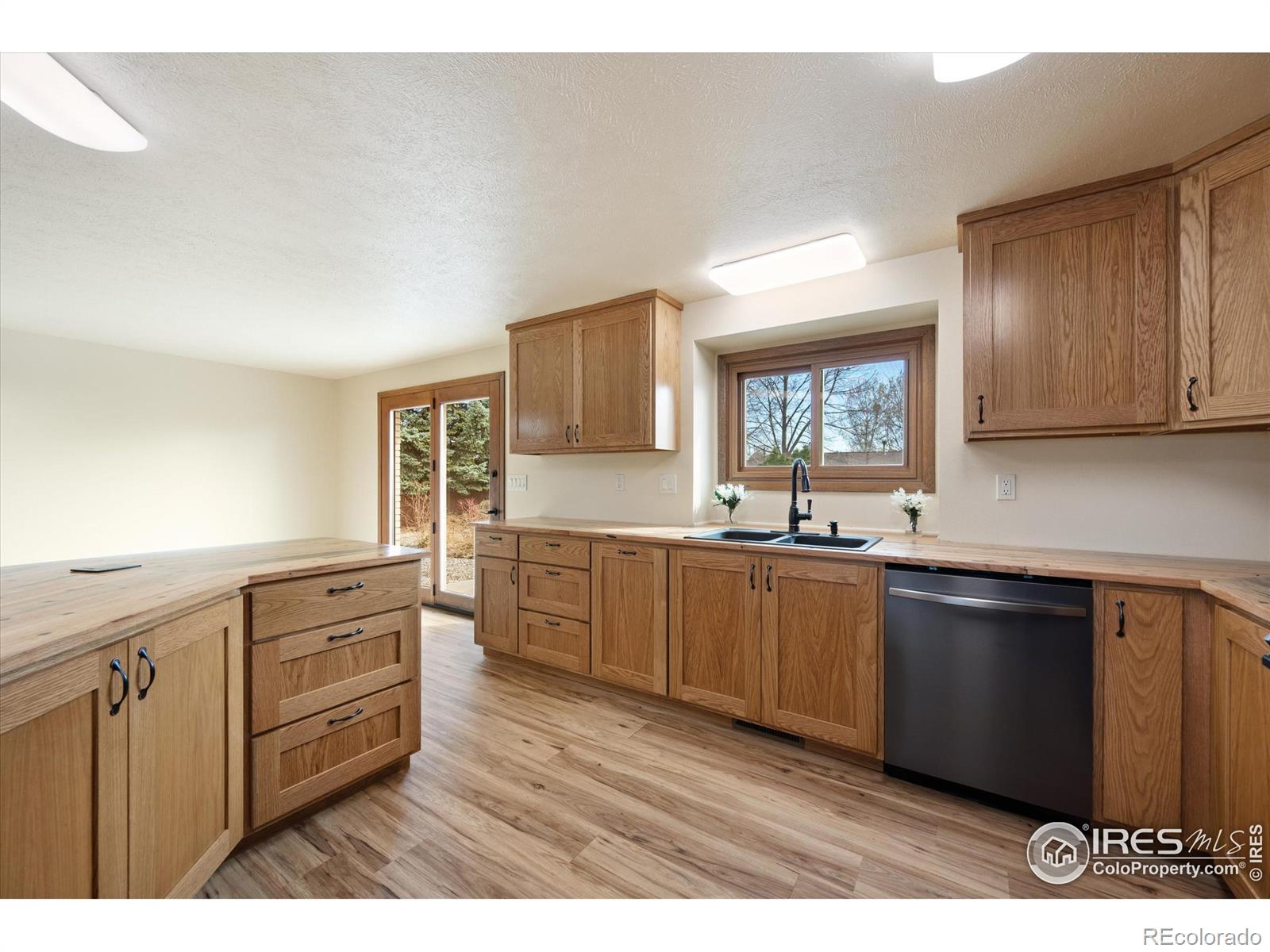 MLS Image #8 for 1410  oak drive,berthoud, Colorado