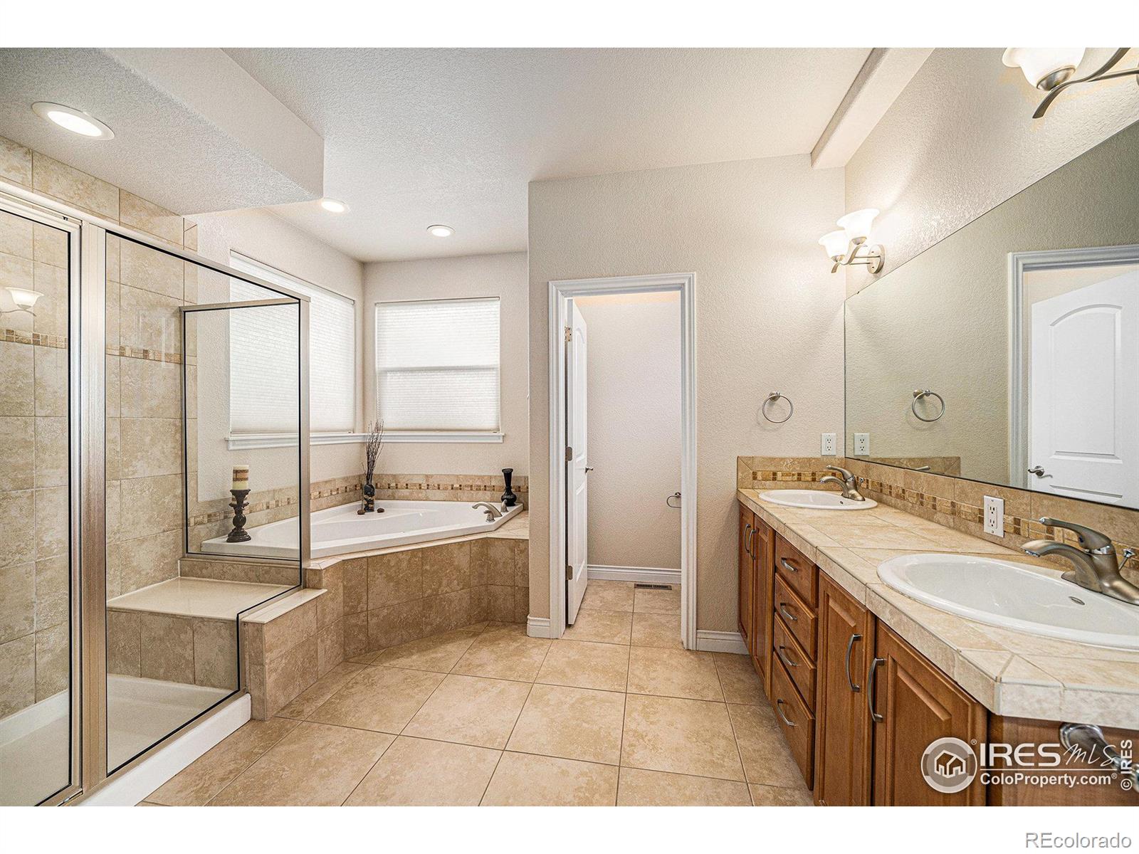 MLS Image #16 for 1133  shelby drive,berthoud, Colorado