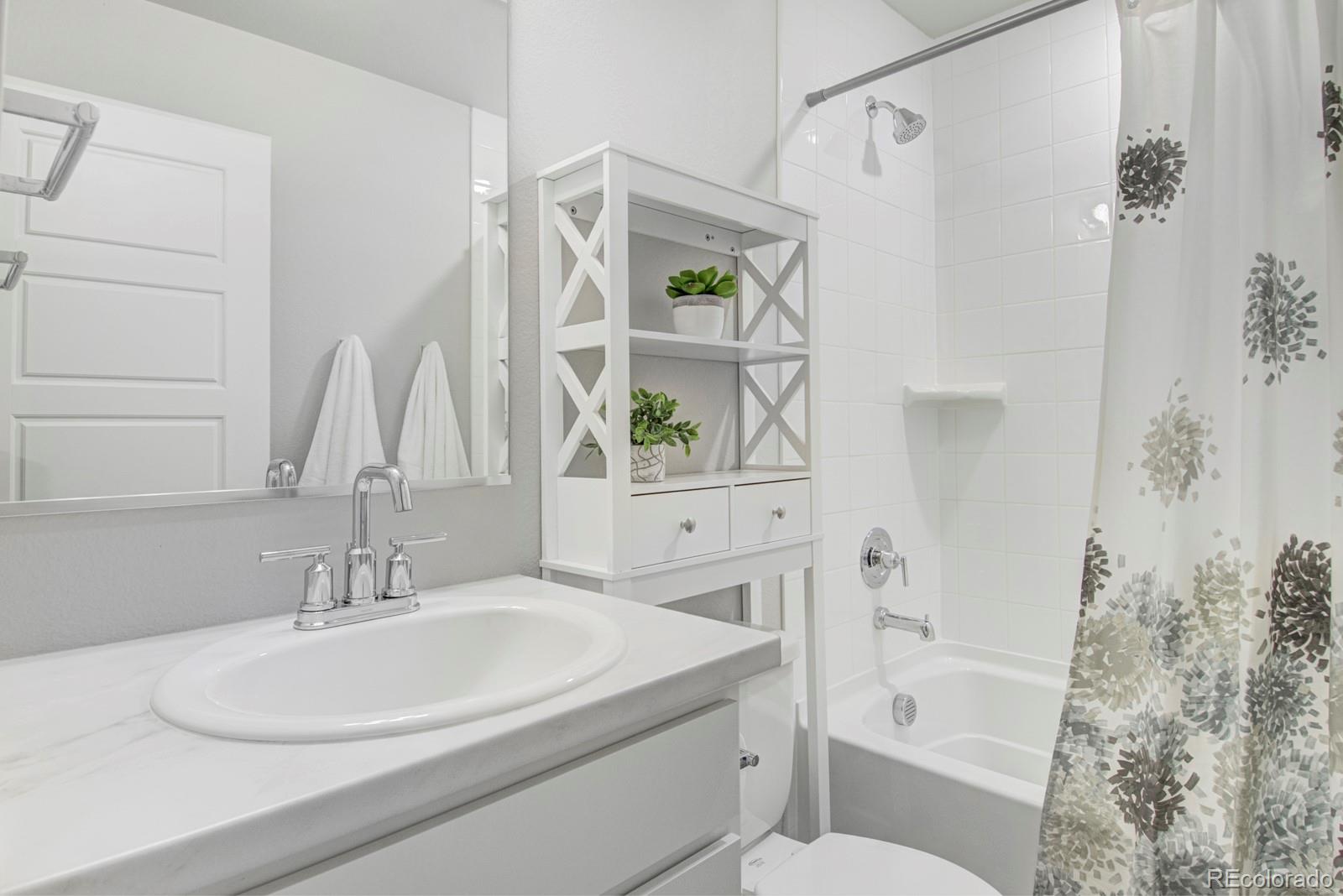 MLS Image #23 for 299  penguin street,johnstown, Colorado