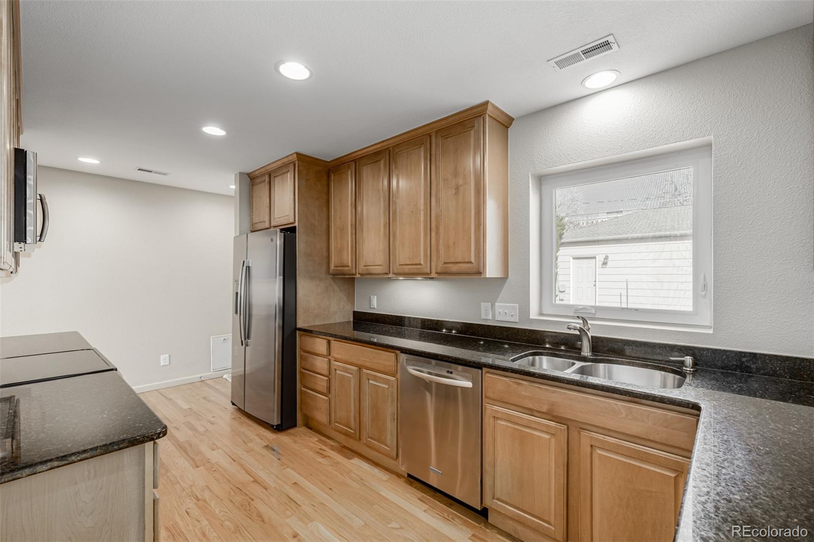 MLS Image #9 for 1386 s garfield street,denver, Colorado