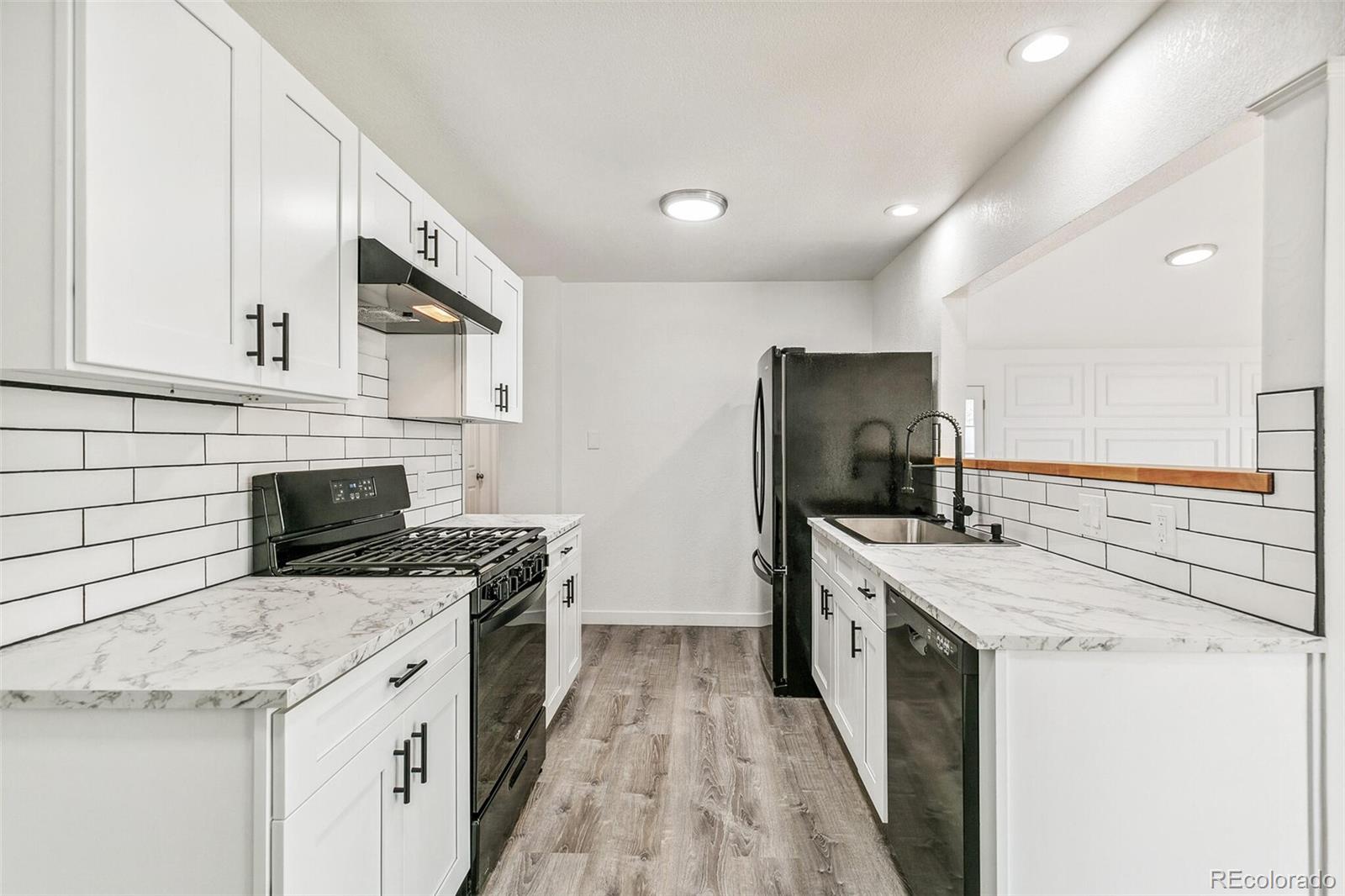 MLS Image #4 for 180 w 78th place,denver, Colorado