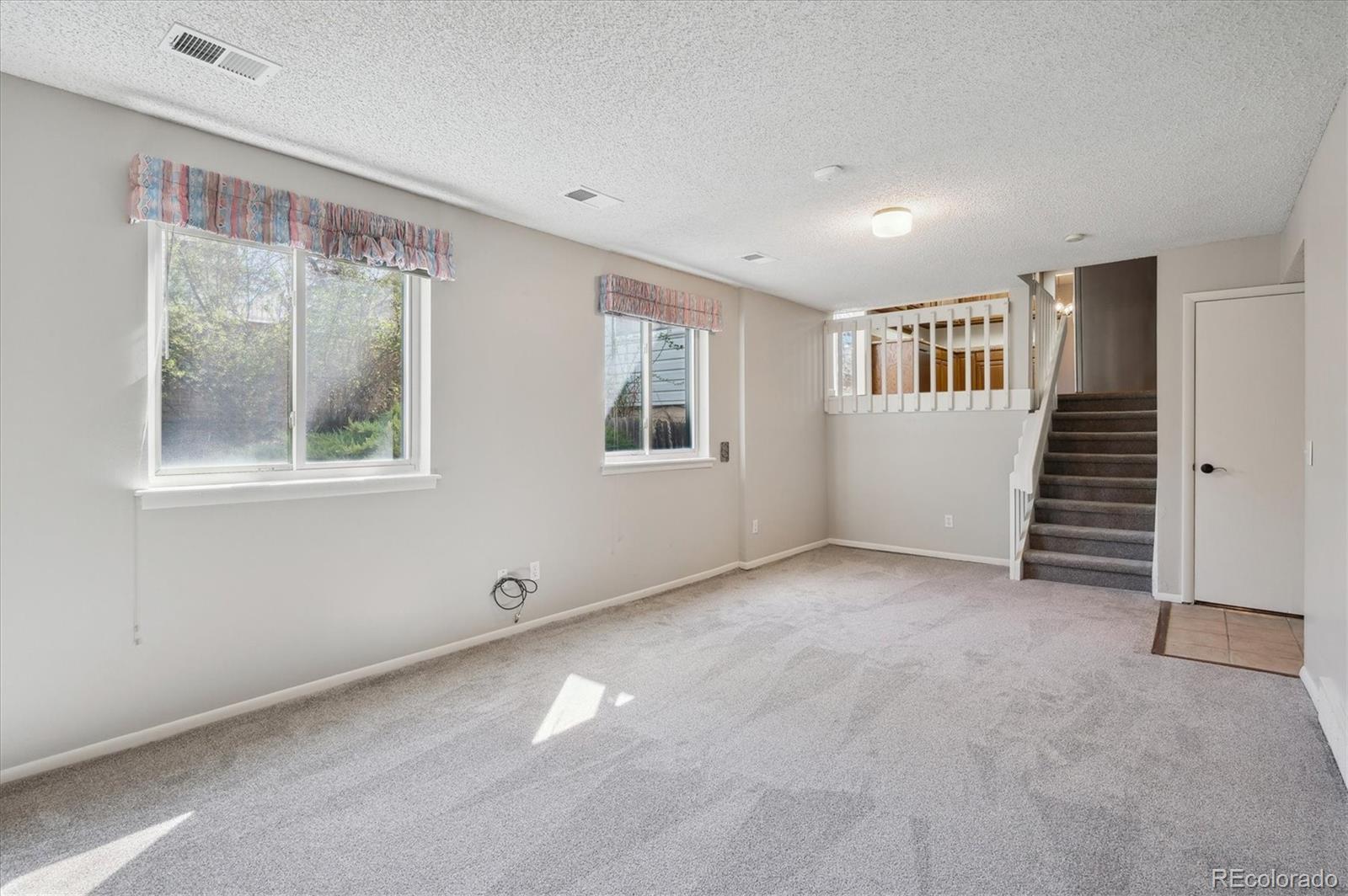 MLS Image #16 for 19322 e eldorado drive,aurora, Colorado