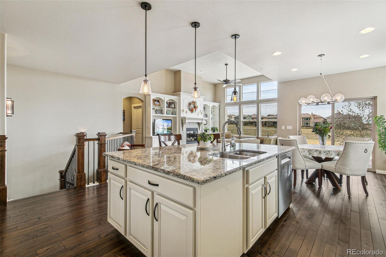 MLS Image #14 for 2280 s norse street,denver, Colorado