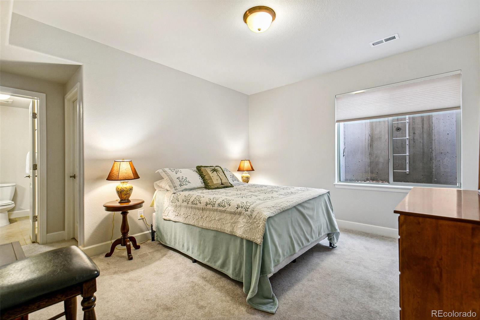 MLS Image #26 for 2280 s norse street,denver, Colorado