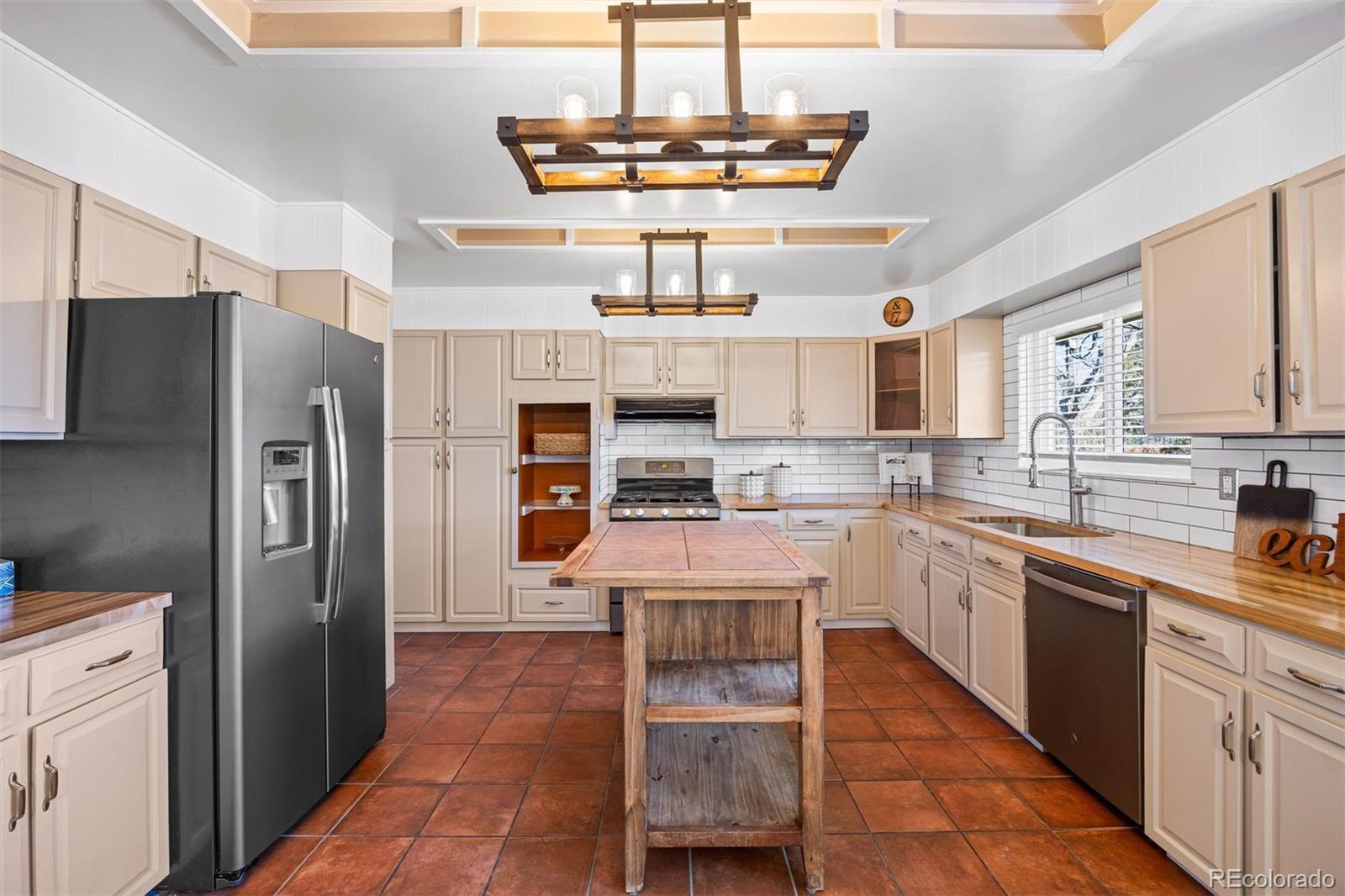 MLS Image #17 for 5432 e bails drive,denver, Colorado